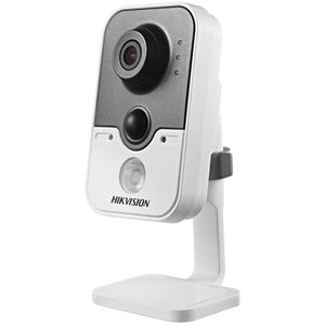 IP відеокамера Hikvision DS-2CD2422FWD-IW (2.8 мм) - кімнатна Wi-Fi камера 2 МП