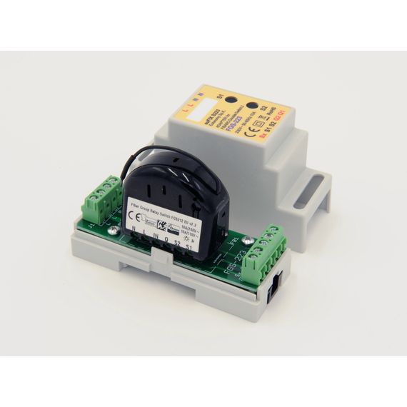 Адаптер на DIN рейку Eutonomy для модуля FIBARO Double Switch 2 - euFIX S223 DIN adapter (з кнопкою), зображення 2 Адаптер на DIN рейку Eutonomy для модуля FIBARO Double Switch 2 - euFIX S223 DIN adapter (з кнопкою), зображення 2