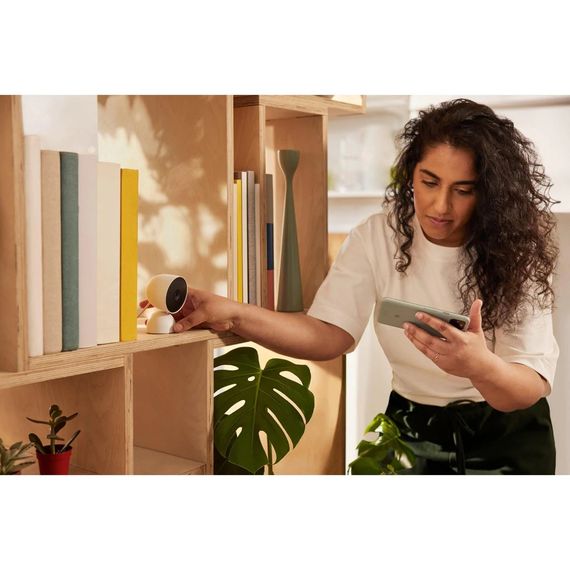 Розумна камера відеоспостереження Google Nest Cam Indoor 2nd gen, зображення 9 Розумна камера відеоспостереження Google Nest Cam Indoor 2nd gen, зображення 9