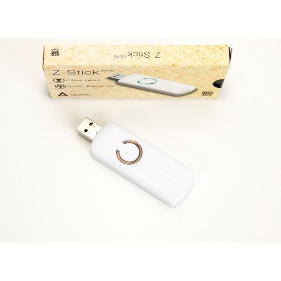 USB адаптер Z-Wave Plus з батареєю Aeotec Z-Stick Gen5 - AEOEZW090-C (AEO_USB), зображення 3 USB адаптер Z-Wave Plus з батареєю Aeotec Z-Stick Gen5 - AEOEZW090-C (AEO_USB), зображення 3